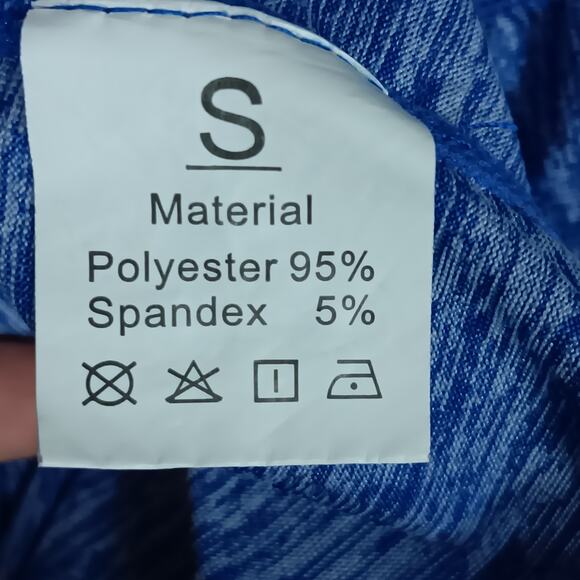 Sporty Yoga Top Size Small Blue Mesh Panels Sleeveless - Picture 7 of 7